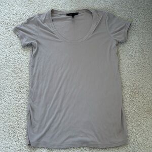 BCBGMaxazria XS short sleeve flowy top from Bloomingdale’s